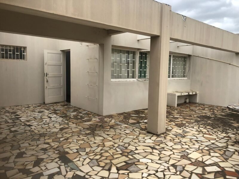 Casa Tipo 4 a venda